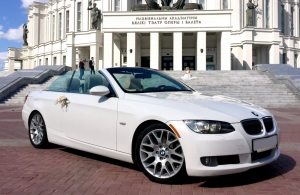 Кабриолет БМВ белый 330i - E93